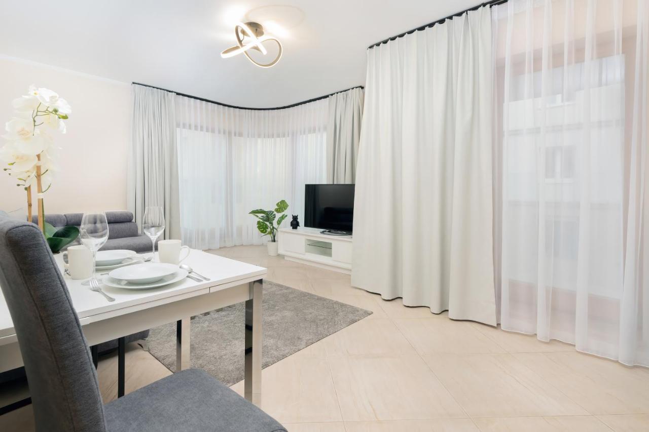 Batorego 7 Gdynia Apartments By Noclegi Renters 외부 사진