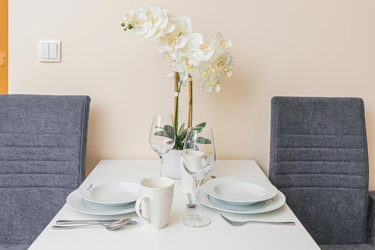 Batorego 7 Gdynia Apartments By Noclegi Renters 외부 사진